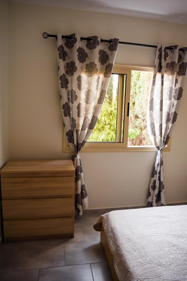 Beautiful Apartment Near The Sea And A Large Private Garden パ フォス エクステリア 写真
