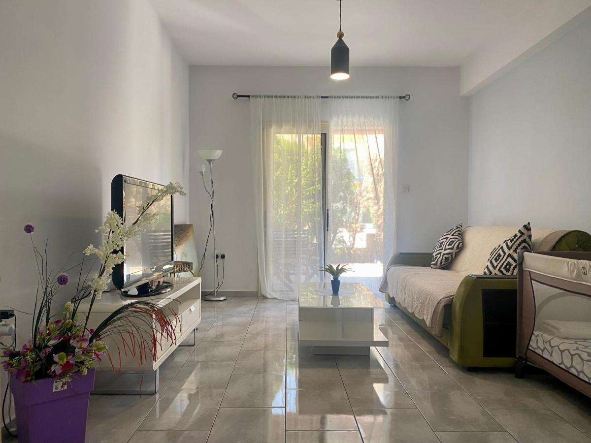 Beautiful Apartment Near The Sea And A Large Private Garden パ フォス エクステリア 写真